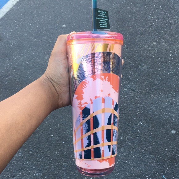 2024 Starbucks 24 oz cup hot and cold cup - Picture 6 of 7